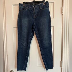 Dark wash Women's skinny Jeans